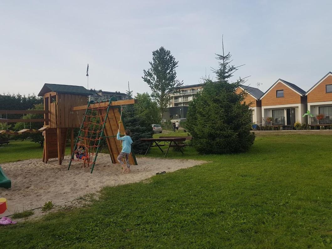 Villa Flauta Caloroczne Domki Letniskowe Sianożęty Exterior foto